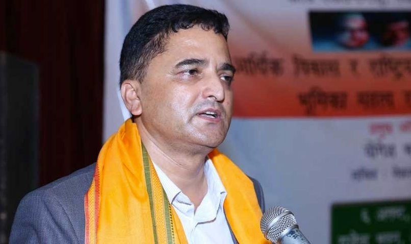 नेपालमा विद्वान, इमान्दार र नैतिकवानमाथि कारबाही हुने तर मूर्खहरू पुरस्कृत हुने  -  योगेश भट्टराई