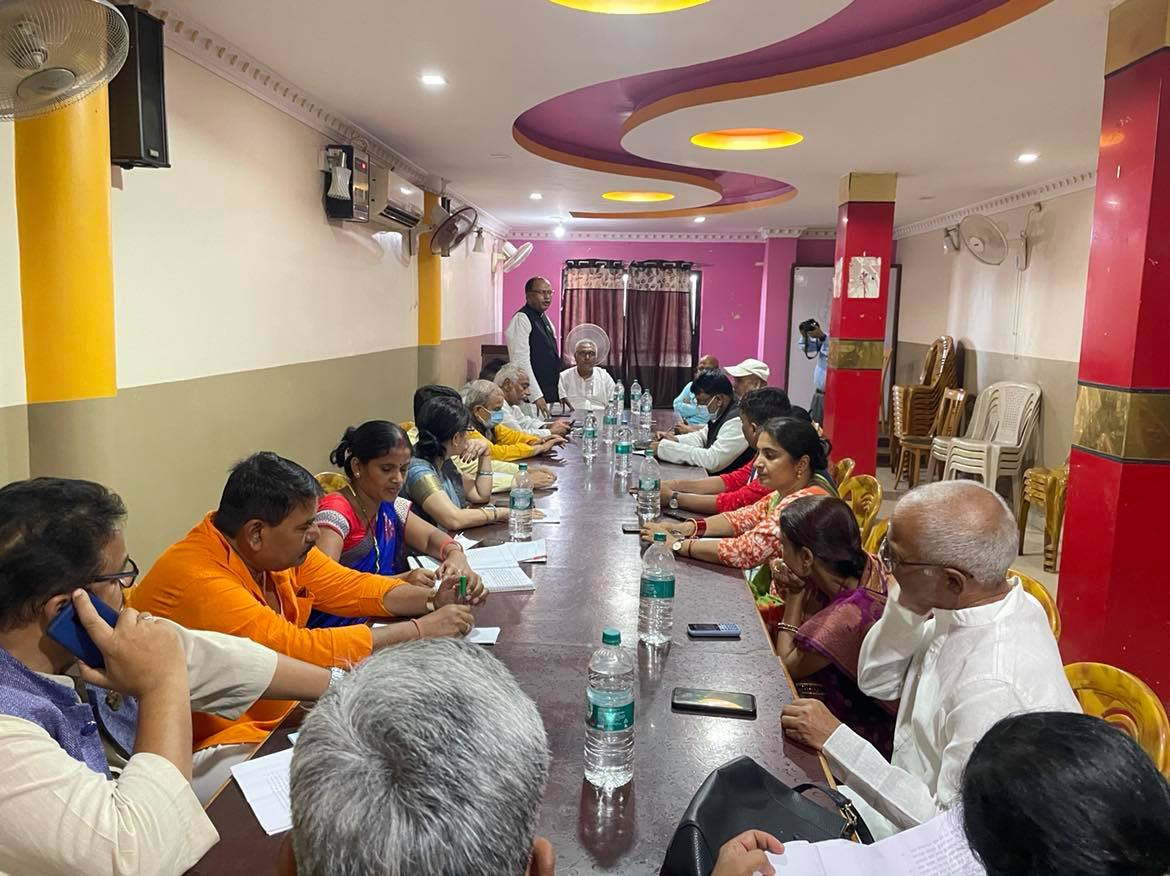 लोसपा अध्यक्ष ठाकुरको उपस्थितीमा प्रदेश २ को संसदिय दलको नेता चयन गर्न  बैठक जारी 