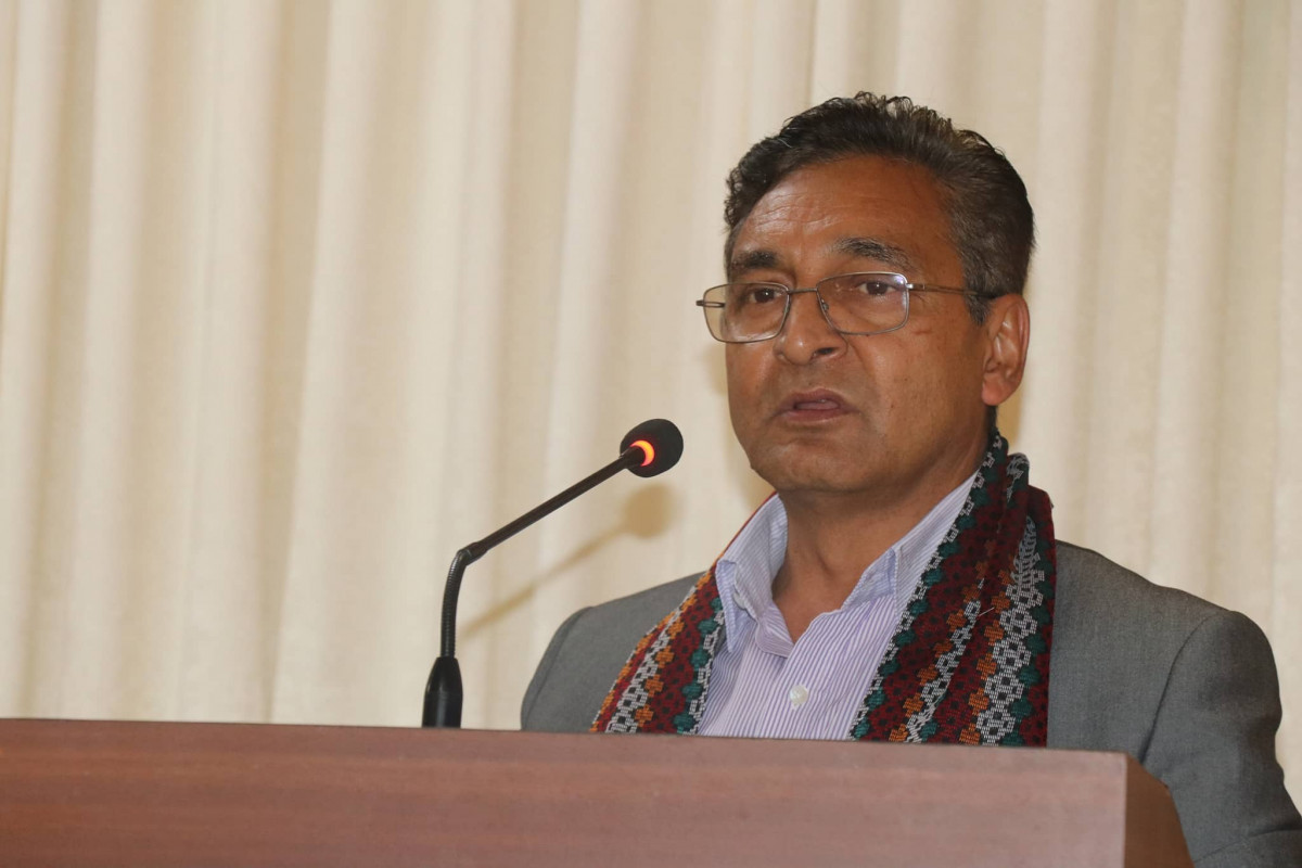 प्रधानन्यायधिशलाई महाभियोग लगाउने सोचमा एमाले छैनः  नेता रायमाझी