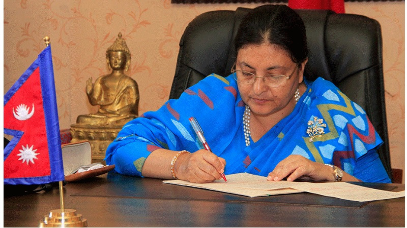 राष्ट्रपति भण्डारीद्धारा ६ अध्यादेश जारी