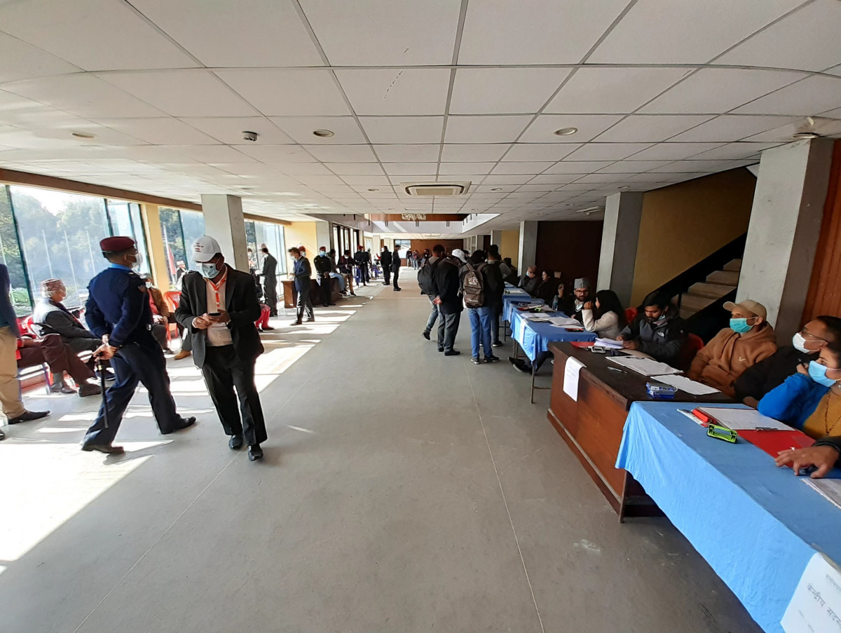 कांग्रेस महाधिवेशन : भोलि बिहान ८ बजेदेखि मतदान हुने