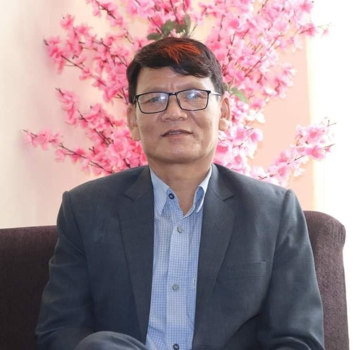 ‘प्रचण्डजी केहि दिन बाहिर जानु भयो भने यहाँ देश चल्दैन, राजनीतिको मियो नै प्रचण्ड हो :नारायणप्रसाद दाहाल