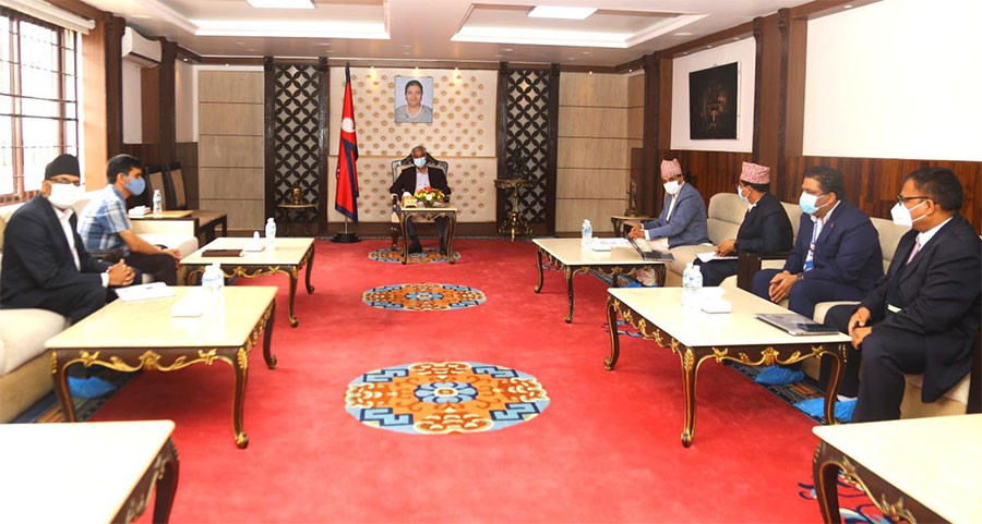 बालुवाटारमा गठबन्धन बैठक जारी, राष्ट्रियसभाको सिट बाँडफाँटमा छलफल