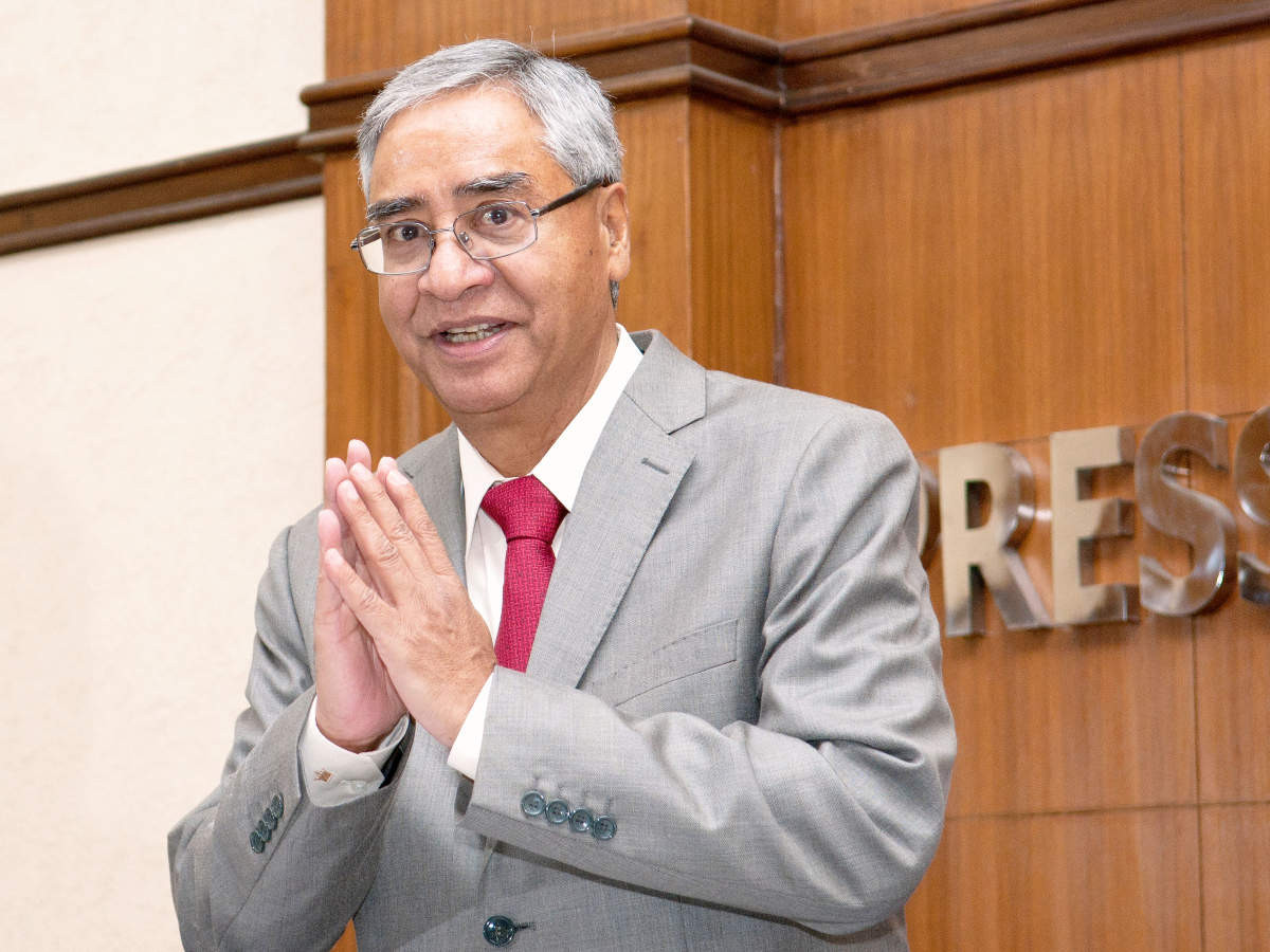 प्रधानमन्त्री देउवा आइसोलेसनमा, मन्त्रीहरू कोरोना संक्रमणको उच्च जोखिममा