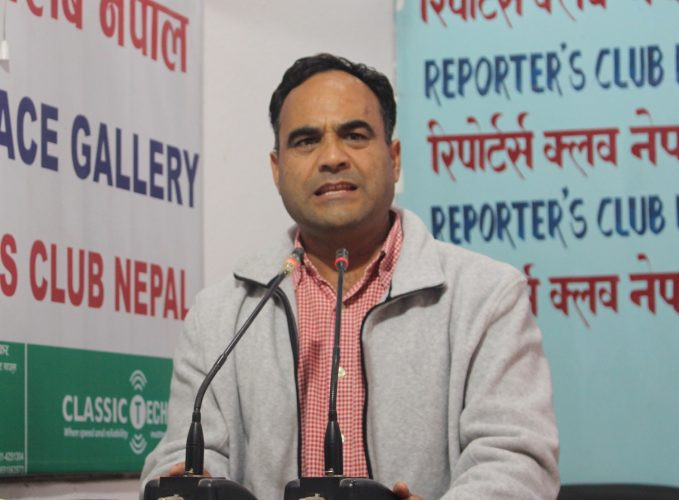 अर्थमन्त्रीमाथि छानबिन गर्न संसदीय समिति गठन गर्न नैनसिंह महरको माग