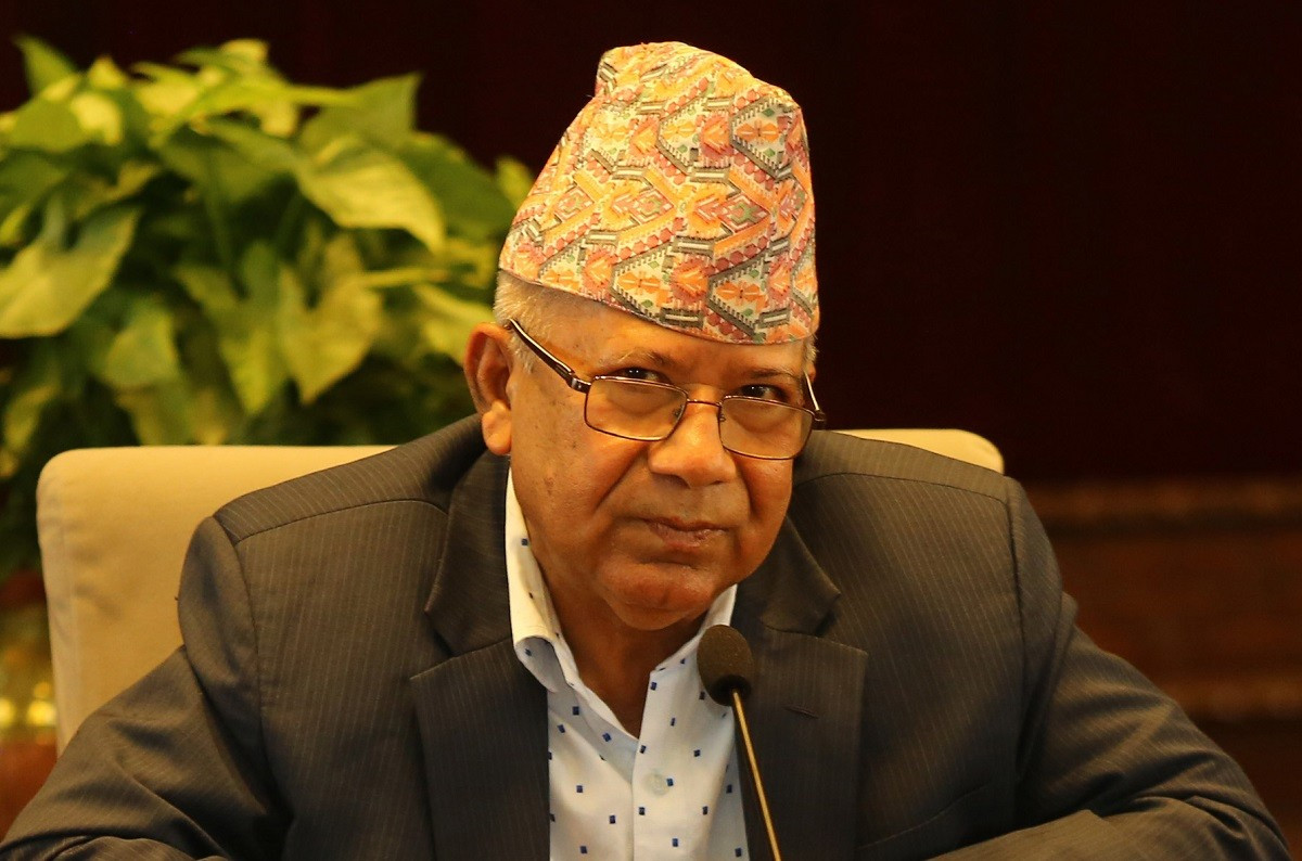 चुनाव देखि तर्सिएका माधव नेपाल !