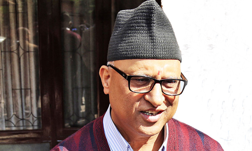 कानुनमन्त्री पनि उभिए प्रधानन्यायाधीशका विरुद्धमा