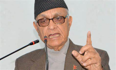 ठूला दलबाट वाक्क जनताले विकल्प खोजेका छन् : लोहनी