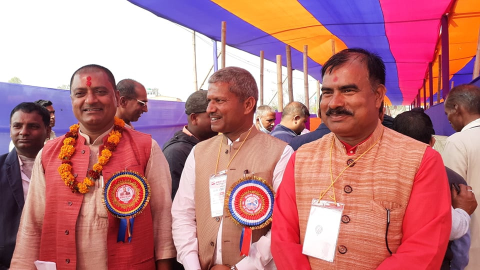 धनुषामा कांग्रेसका तीनै पक्षबीच प्रतिस्पर्धा, कस्ले मार्ला बाजी ?