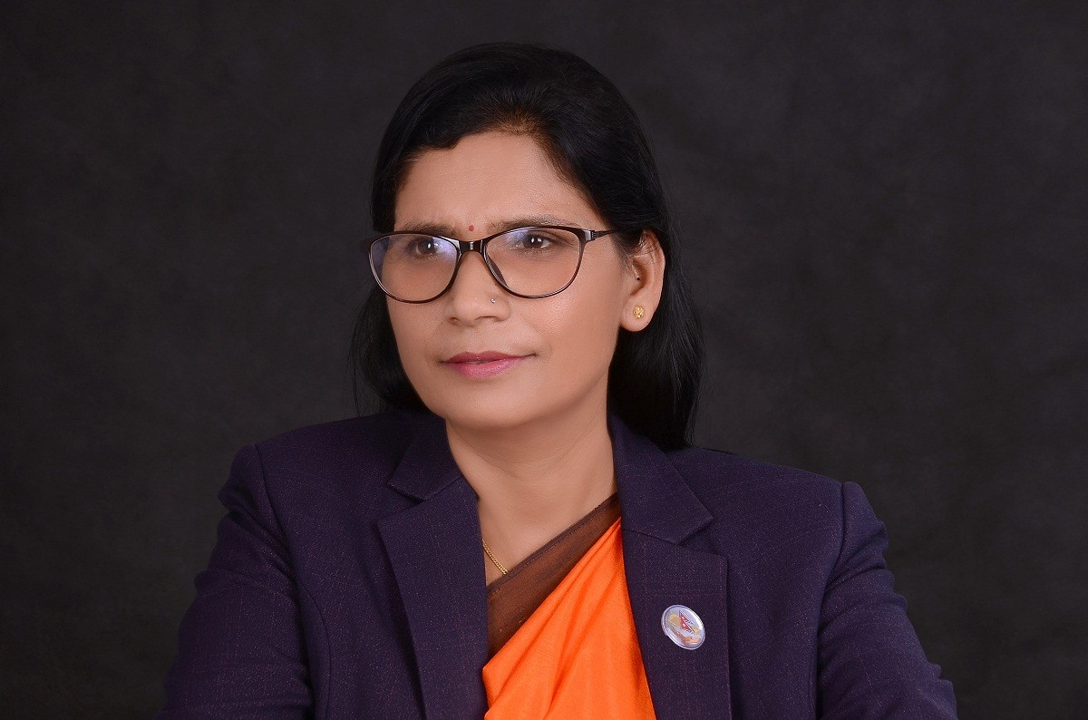 पाँच दलीय गठबन्धनलाई एमाले एक्लै भारी हुन्छ : पद्मा अर्याल