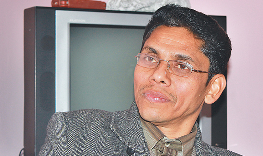 विप्लव नेतृत्वको नेकपाका नेता प्रकाण्ड  निर्वाचन आयोगमा