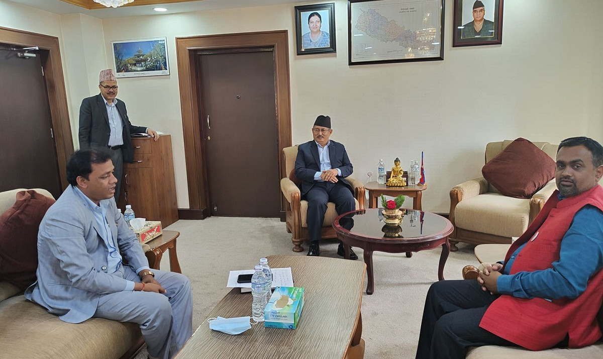 गृहमन्त्री खाण र जनमत पार्टीका महासचिव सिंहबीच भेटवार्ता, के–के भयो कुुराकानी ?