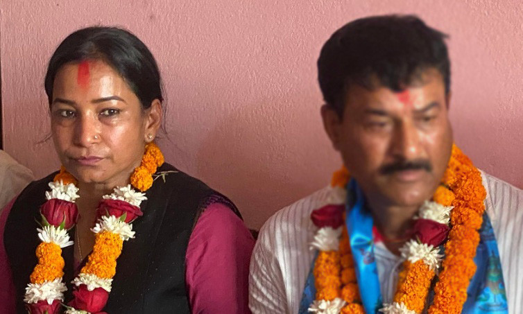 चितवनमा दाहाल र सुवेदीबीच कडा टक्कर