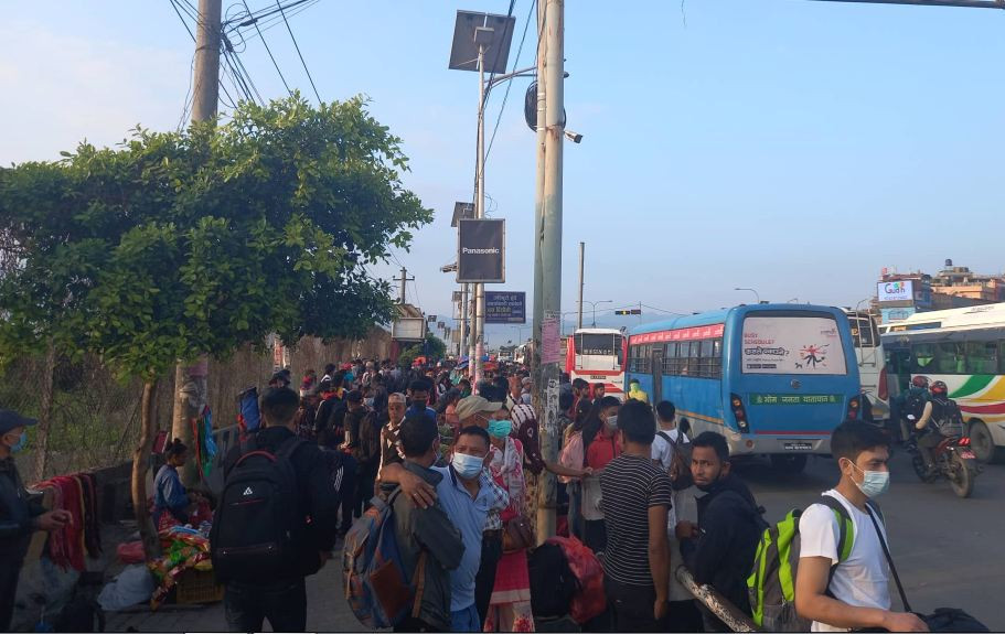 मतदानका लागि घर फर्किनेहरूको संख्या ह्वातै बढ्यो