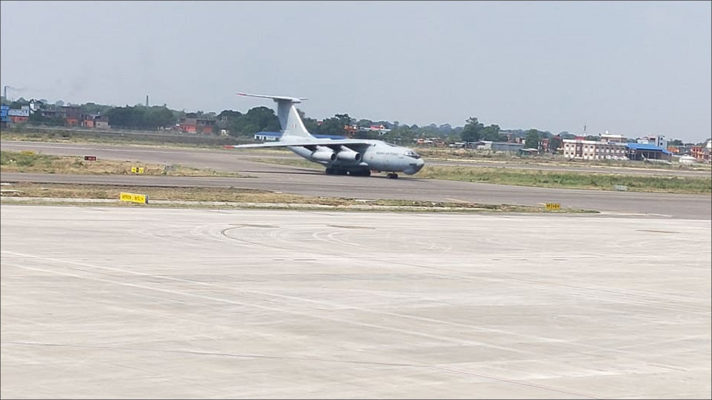 मोदीको भ्रमण पूर्व तयारीका लागि गौतम बुद्ध विमानस्थलमा भारतीय विमान अवतरण