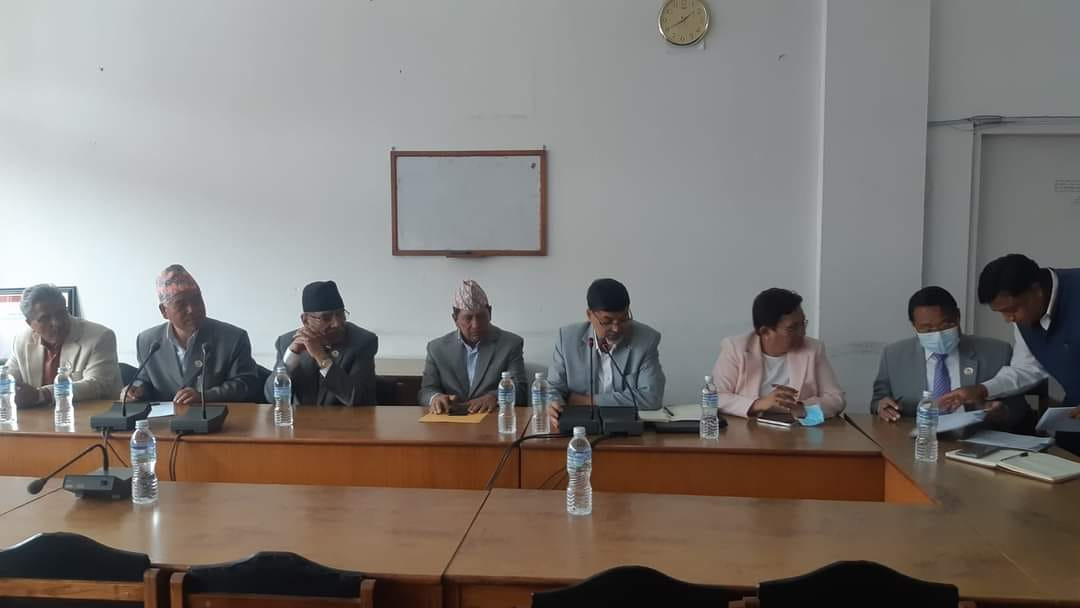 माओवादी केन्द्रको संसदीय दलको बैठक जारी