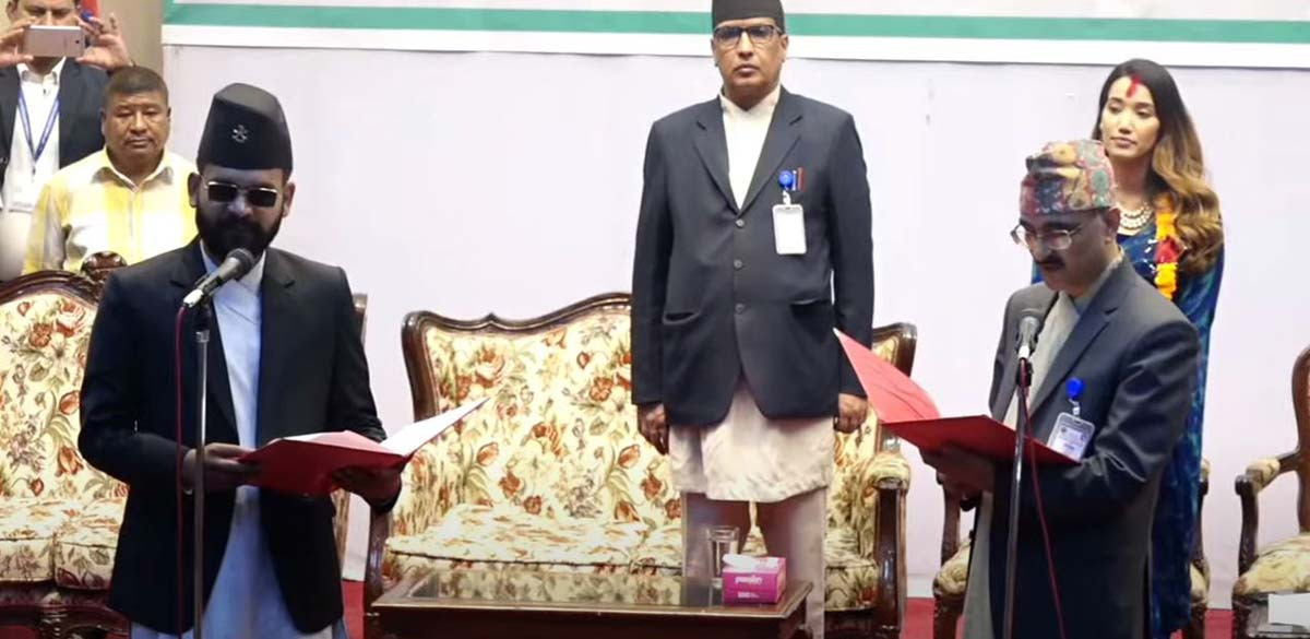 काठमाडौंका मेयर बालेन उपमेयर सुनिताले लिए शपथ ,