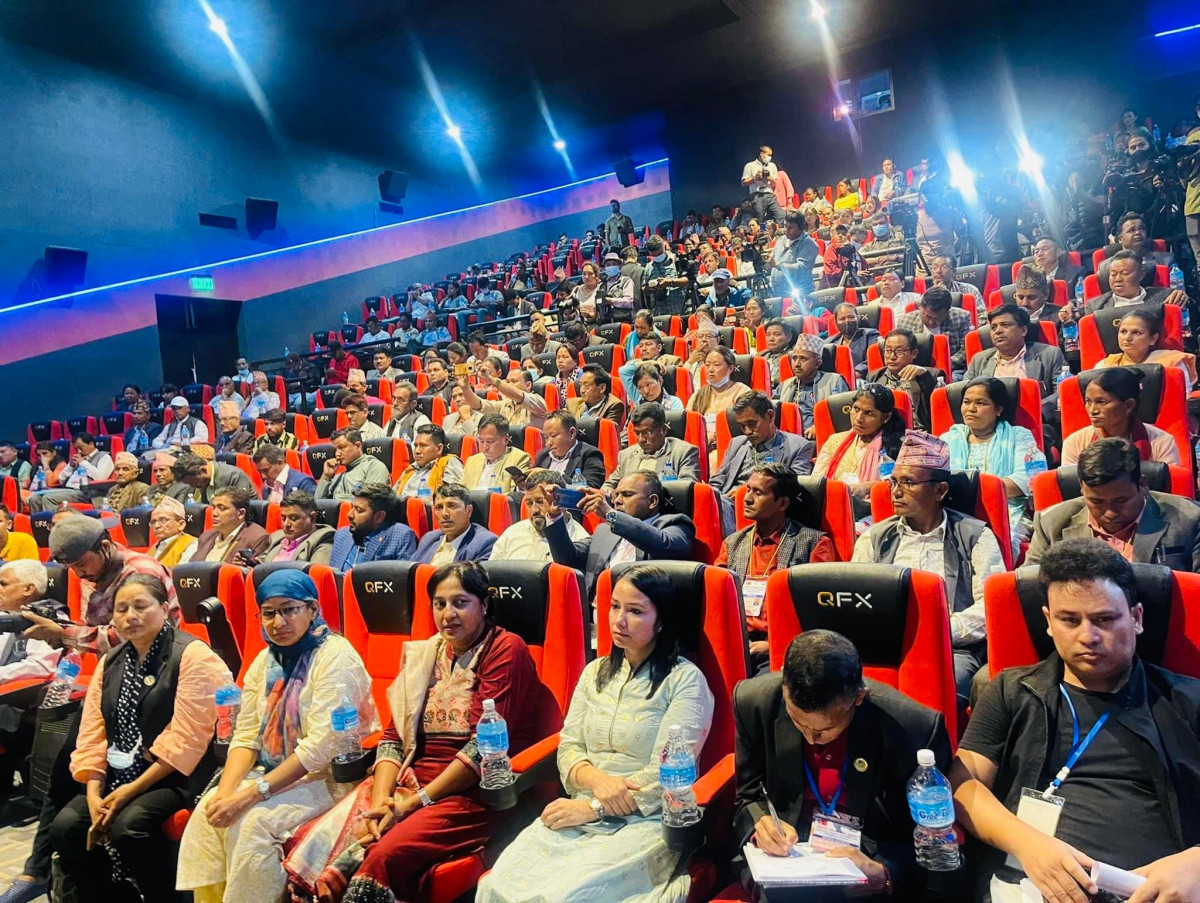 माओवादी केन्द्रले जनप्रतिनिधिलाई  दोस्रो दिनको प्रशिक्षण सुरु