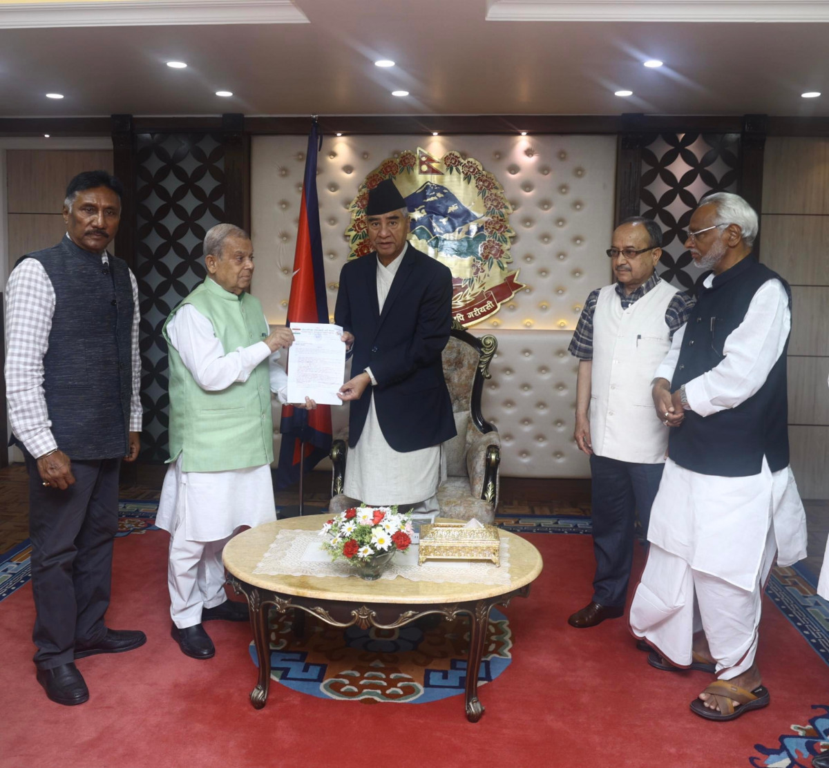 लोसपाले प्रधानमन्त्रीलाई बुझायो ११ बुँदे ज्ञापनपत्र, के छ ११ बुँदे ज्ञापनपत्रमा ?