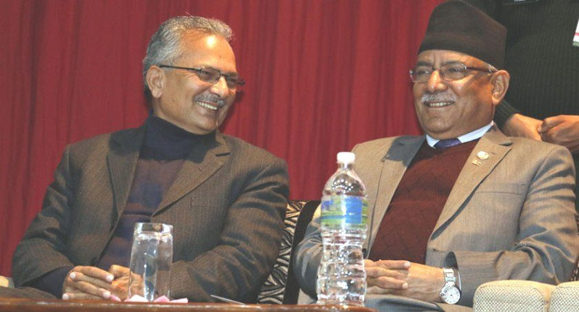 माओवादी र नेसपाका नेता एउटै चिह्नमा चुनाव लड्ने जानकारी गराउन निर्वाचन आयोग जाँदै