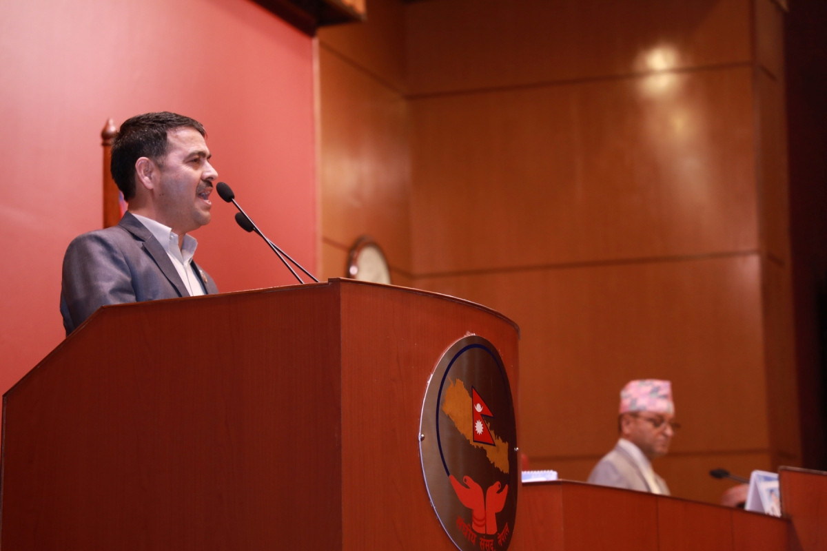 सरकारले एसपीपी लुकीछिपी अघि बढायोः सांसद देवकोटा