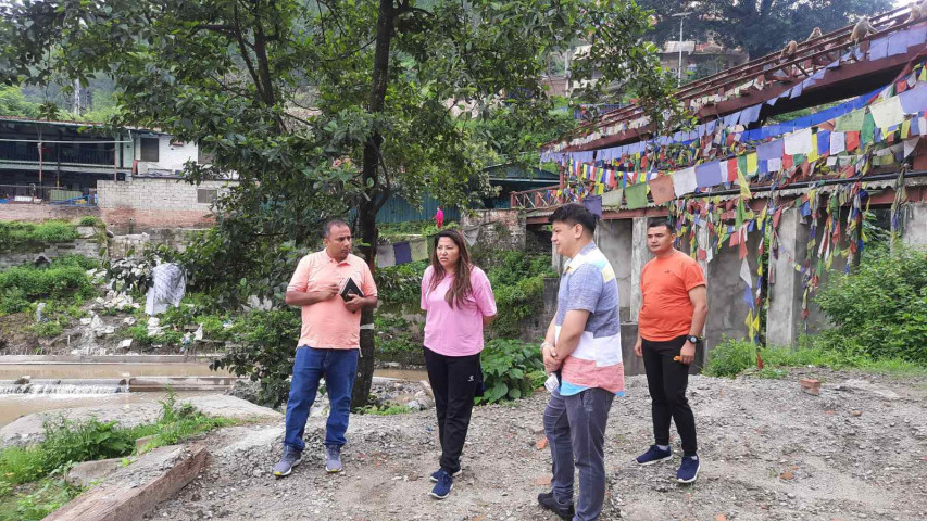 मन्त्री झाँक्री बिहानै पुगिन बागमती कोरिडोर निरीक्षण गर्न