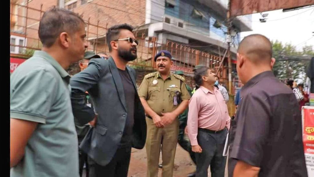 घरको पर्खाल भत्काउन बालेनले दिए को ३५ दिने सूचना