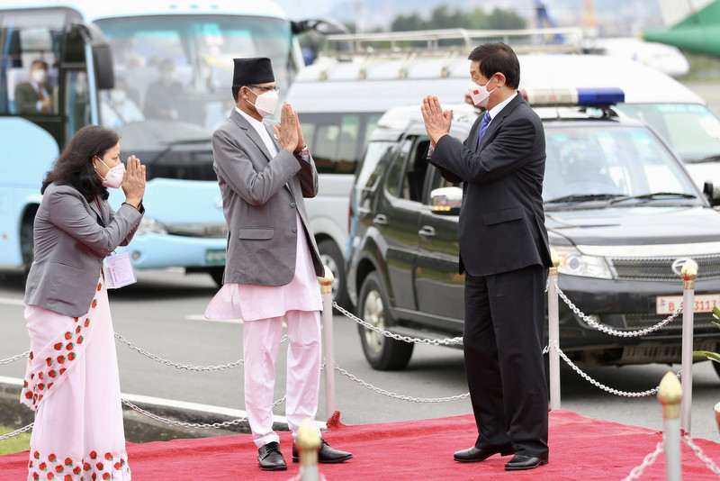 चीनको राष्ट्रिय जनकंग्रेस अध्यक्ष ली स्वदेश फर्किए