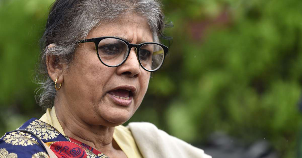 सिरहा क्षेत्र न १ मा सरिता गिरी को उम्मेदवारी दर्ता