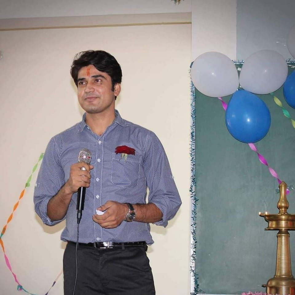 अजय  झा बन्दसुचीको पहिलो नम्बरमा