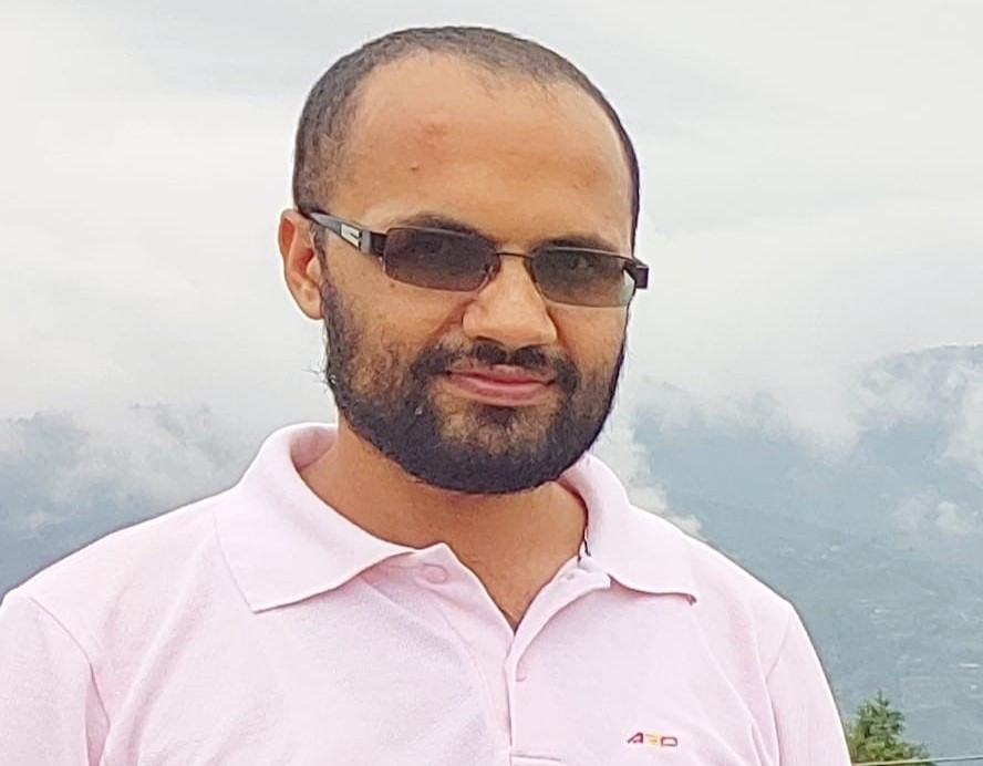 स्वतन्त्र उम्मेदवार हुँ भन्दै प्रचार गर्ने दुर्गा बन्जाडेलाई आयोगको स्पष्टीकरण