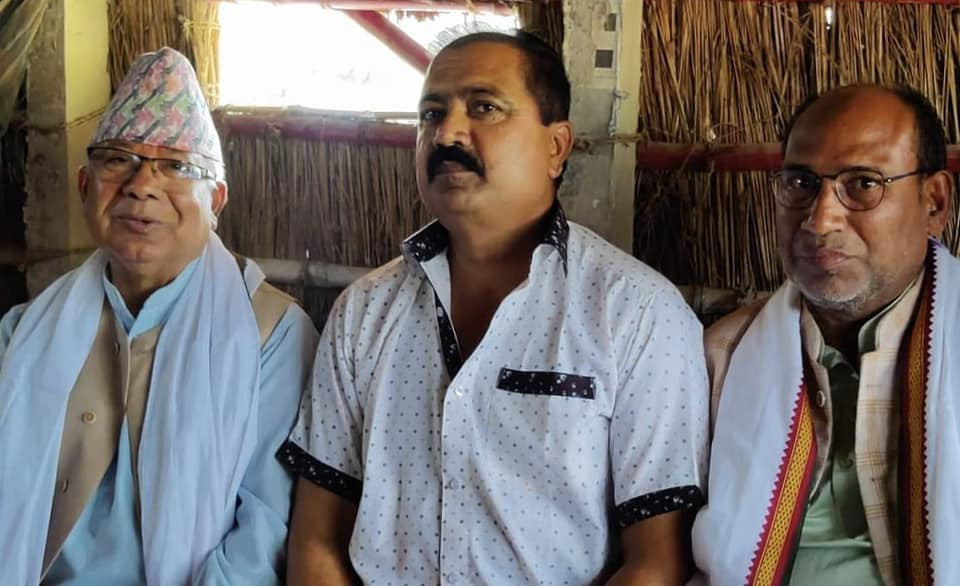 रौतहट क्षेत्र न. १ मा गठबन्धनका उम्मेदवार नेपाल र प्रदेश सभा सदस्यका उम्मेदवार साहलाई शम्भु सुप्रीमको समर्थन