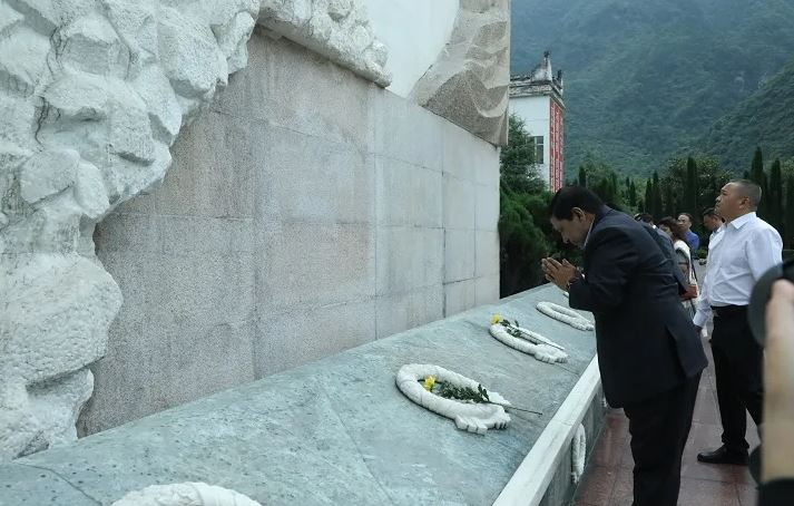 चीन भ्रमणमा रहेका उपप्रधानमन्त्री श्रेष्ठ अवलोकनमा व्यस्त