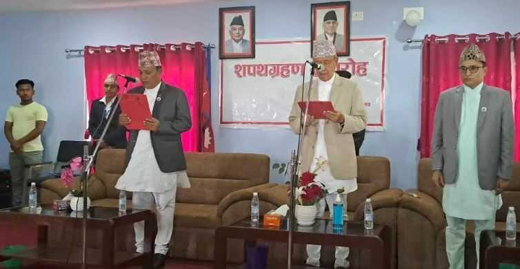 कोशीका मुख्यमन्त्री थापाले लिए शपथ, दुई मन्त्री नियुक्त