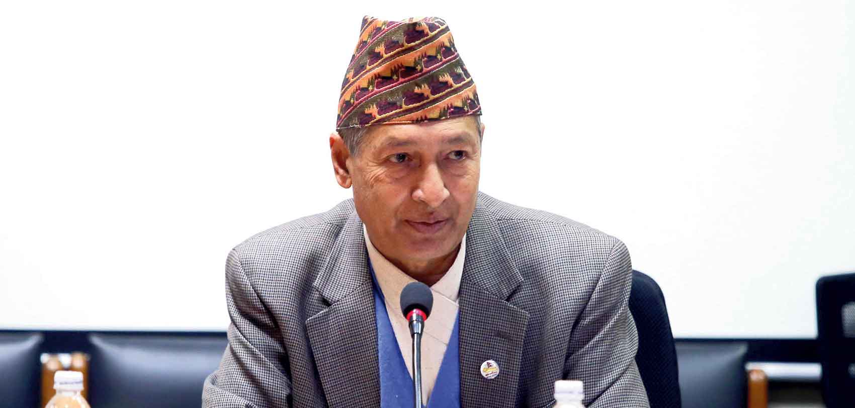 अर्थमन्त्री खतिवडाद्वारा राजिनामा